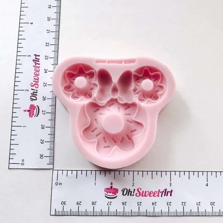 Crown Mickey Mouse Silicone Mold measures
