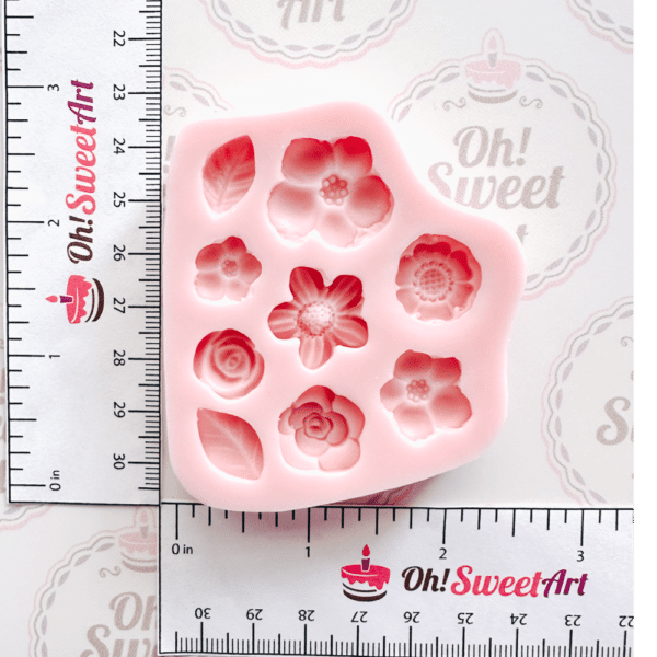 Mini Flowers and Leaves Silicone Mold measures